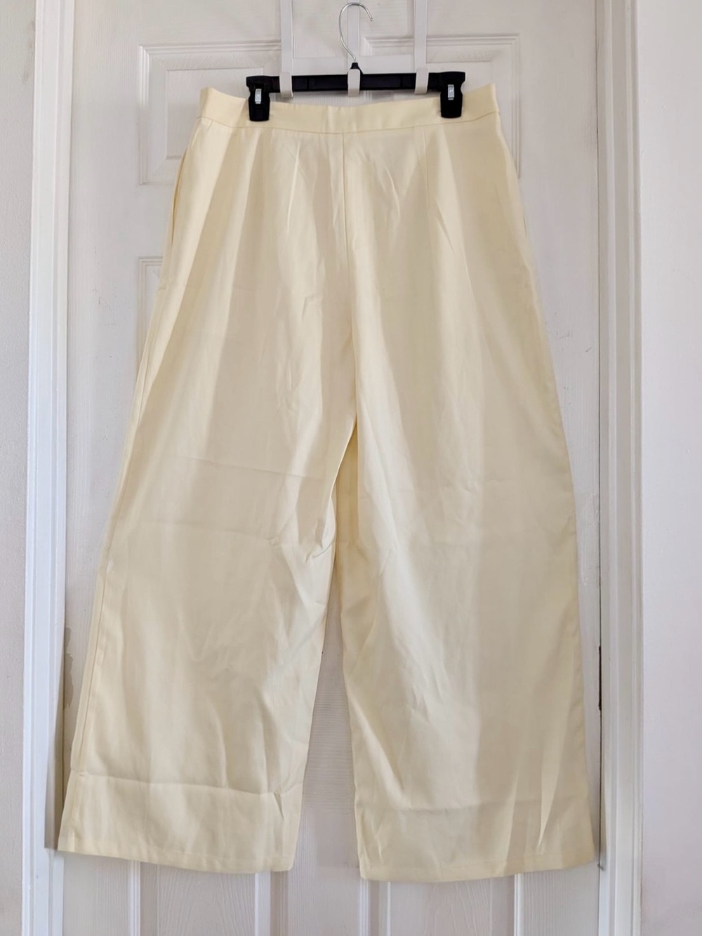 Commense Ruched Halter Top & Wide Leg Pants Set - Picture 16 of 16